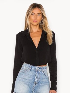 Superdown Caleb Top Black Cropped Button-Up Shirt